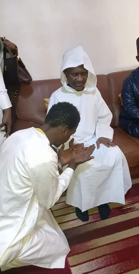 Cheikh Ahmed Tidiane Ba reçu par Serigne Modou Kara Cheikh Ahmed Tidiane Ba reçu par Serigne Modou Kara