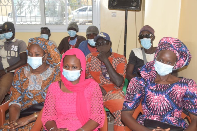 Thies- Habib Niang toujours aussi proche des populations (texte et images )