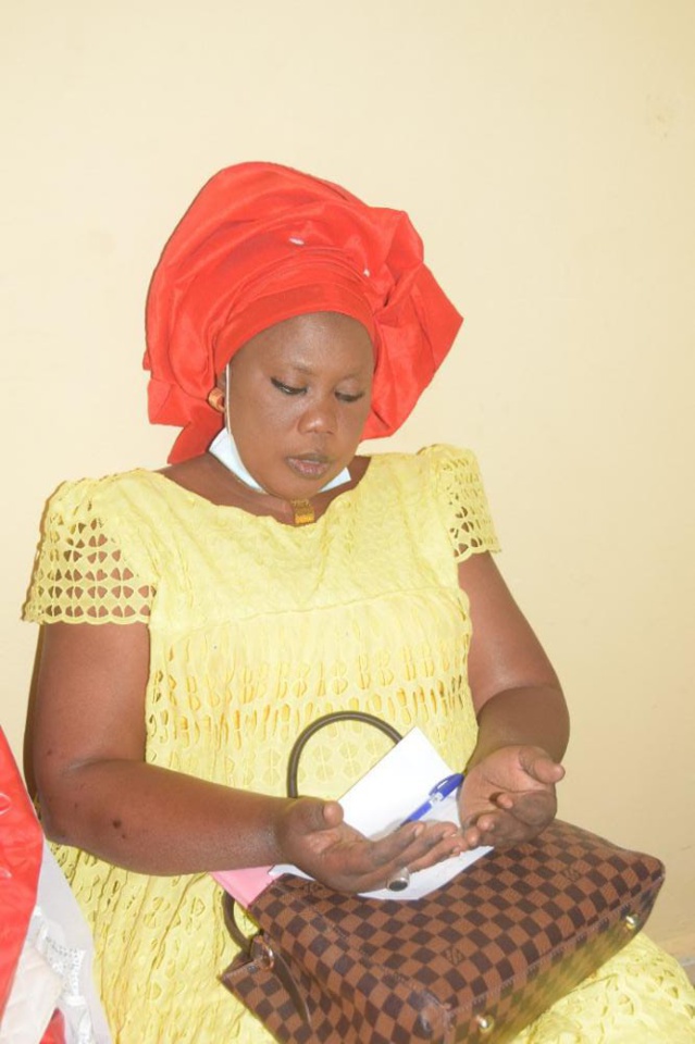 Thies- Habib Niang toujours aussi proche des populations (texte et images ) Thies- Habib Niang toujours aussi proche des populations (texte et images )