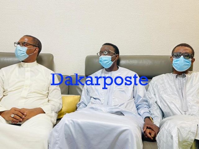 Présentation de condoléances Amadou Ba, Youssou Ndour ...chez Mame Boye Diao