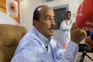 Aziz nie la découverte de 65 kg de lingots d’or et 100 milliards Fcfa dans sa résidence de Benichab Aziz nie la découverte de 65 kg de lingots d’or et 100 milliards Fcfa dans sa résidence de Benichab