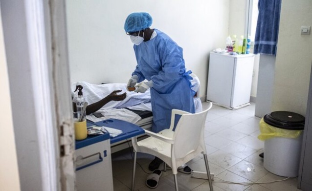 Décès, cas graves, guéris, vaccination : Le point coronavirus du samedi 15 mai 2021