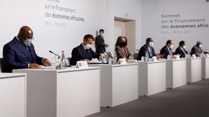 A Paris, trouver 100 milliards pour éviter le décrochage économique de l'Afrique