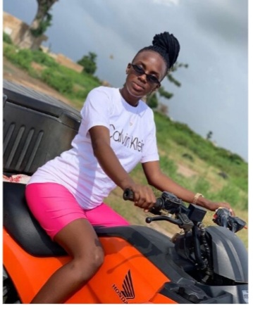 Al khayri – "Sokhou Bébé" s’est attachée la corde au cou...La jeune chanteuse est désormais Mme... Gassama Al khayri – "Sokhou Bébé" s’est attachée la corde au cou...La jeune chanteuse est désormais Mme... Gassama