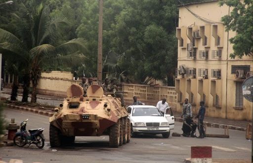 Putsch au Mali : arrestation des dirigeants accusés de "saboter la transition"