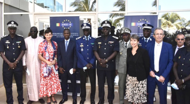 Coopération transfrontalière : Le Sénégal va créer un Centre de coopération policière et douanière avec le Mali. Coopération transfrontalière : Le Sénégal va créer un Centre de coopération policière et douanière avec le Mali.