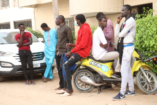 REPORTAGE - LERAL PLONGÉ DANS LES TÉNÈBRES REPORTAGE - LERAL PLONGÉ DANS LES TÉNÈBRES