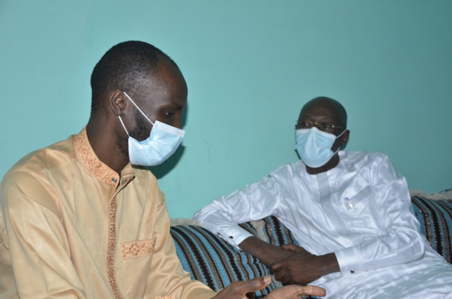 Les condoléances du ministre de la Culture et de la Communication, Abdoulaye Diop à nos confrères de leral.net  (images)