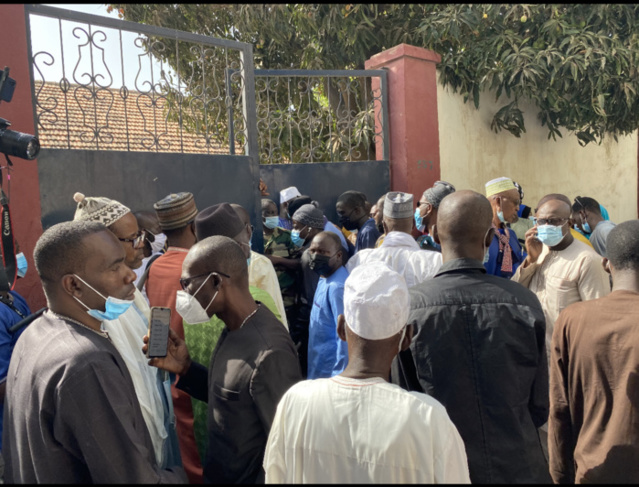 Levée des corps des trois agents de Leral: Les tristes images d’un dernier hommage... Levée des corps des trois agents de Leral: Les tristes images d’un dernier hommage...