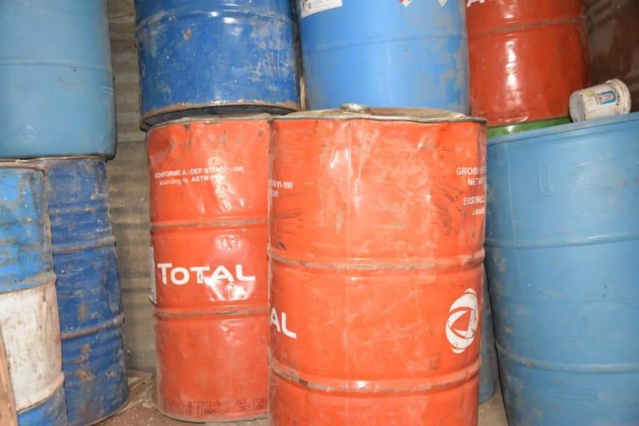LA GENDARMERIE EFFECTUE UNE RAZZIA À OUAKAM : PLUS DE 800 ARRESTATIONS, DROGUE ET ARMES BLANCHES SAISIES