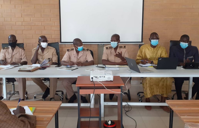 INSERTION ET EMPLOI DES JEUNES À GOSSAS : LE PROGRAMME D’URGENCE DU CHEF DE L’ÉTAT PASSÉ EN REVUE CE VENDREDI PAR LES ACTEURS LOCAUX. INSERTION ET EMPLOI DES JEUNES À GOSSAS : LE PROGRAMME D’URGENCE DU CHEF DE L’ÉTAT PASSÉ EN REVUE CE VENDREDI PAR LES ACTEURS LOCAUX.