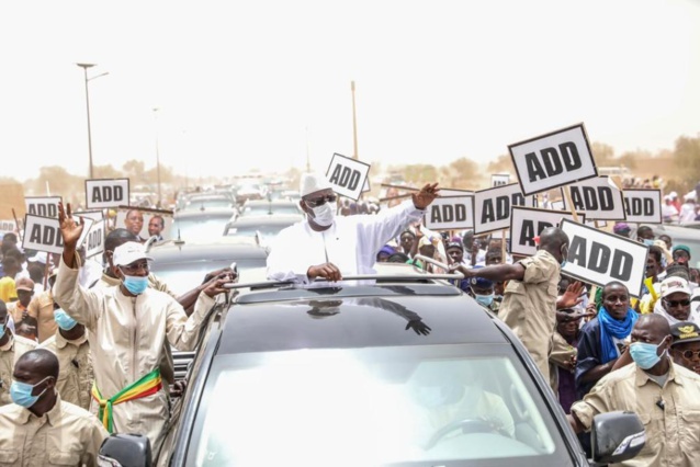 ​Macky chaleureusement reçu à Boké Diallobé dans le département de Podor