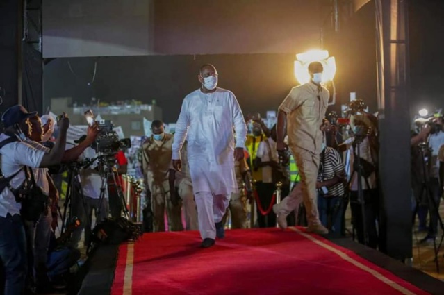KANEL : MACKY SALL LANCE DES TRAVAUX ET INAUGURE DES INFRASTRUCTURES DE DÉSENCLAVEMENT