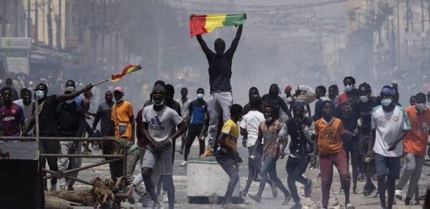 Arrestations de plusieurs activistes: le M2D exige leur libération immédiate, alerte et maintien son appel à la résistance.