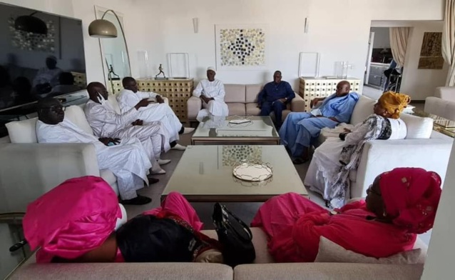 Macky et Khalifa Sall se ...rencontrent ! Macky et Khalifa Sall se ...rencontrent !