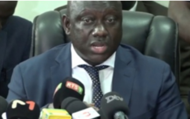 AVC et Remplacement supposé du Procureur Serigne Bassirou Guèye du parquet de Dakar : la vérité des faits sur les folles rumeurs d’une journée AVC et Remplacement supposé du Procureur Serigne Bassirou Guèye du parquet de Dakar : la vérité des faits sur les folles rumeurs d’une journée