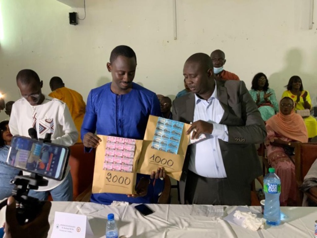 ​SOUTIEN AUX ÉTUDIANTS KAOLACKOIS "ORPHELINS DE MAIRE" - Abdoulaye Khouma galvanise les pensionnaires de l'UASZ