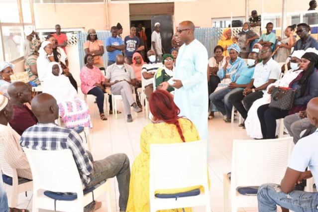 Suite des images de la visite de proximité de Barth Dias à la Médina en l'absence de l'édile Bamba Fall