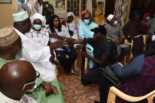 Suite des images de la visite de proximité de Barth Dias à la Médina en l'absence de l'édile Bamba Fall