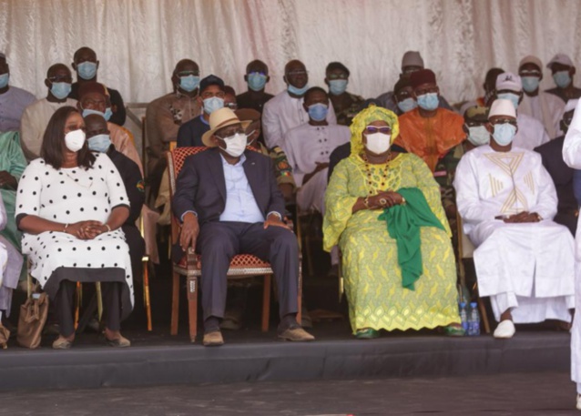 Inauguration du DAC de KMS3 par Macky Sall: Au moins 10.000 emplois espérés Inauguration du DAC de KMS3 par Macky Sall: Au moins 10.000 emplois espérés