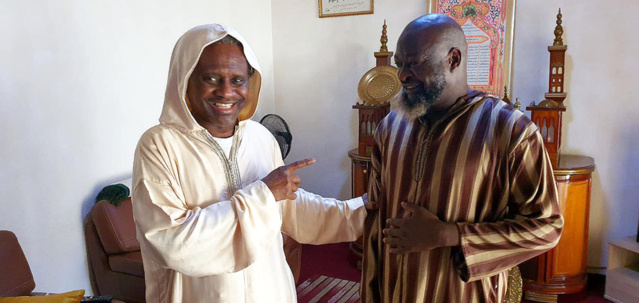 SERIGNE MODOU KARA VERS UNE ALLIANCE AVEC LE CHEF DE FILE DU PARTI "Pastef" ? Son cousin et "Goro" Serigne Abdou Mbacké Baye Cheikh Khady est  l’un des confidents d’Ousmane Sonko