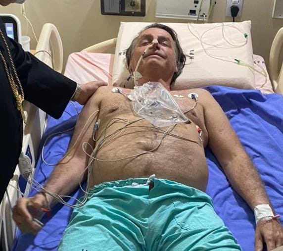 Au Brésil, Jair Bolsonaro hospitalisé pour une occlusion intestinale