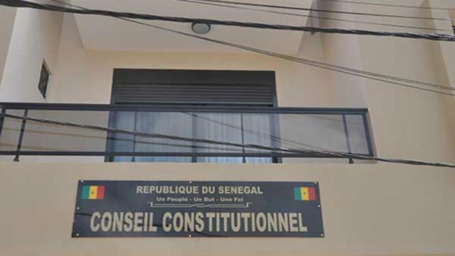 TROIS JUGES NOMMÉS AU CONSEIL CONSTITUTIONNEL (OFFICIEL) TROIS JUGES NOMMÉS AU CONSEIL CONSTITUTIONNEL (OFFICIEL)