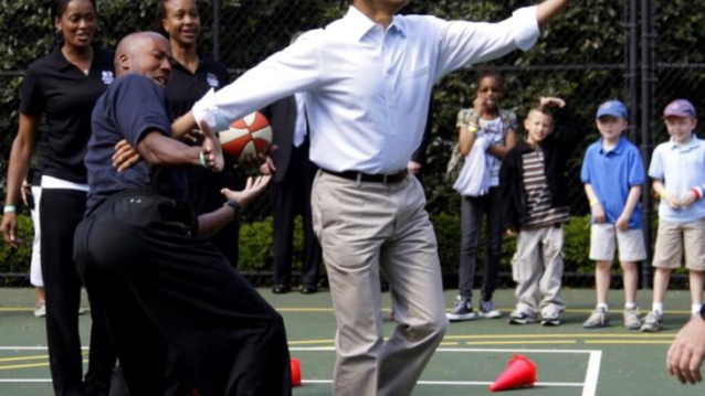 Basket-ball : Barack Obama nouveau partenaire de la NBA Africa Basket-ball : Barack Obama nouveau partenaire de la NBA Africa