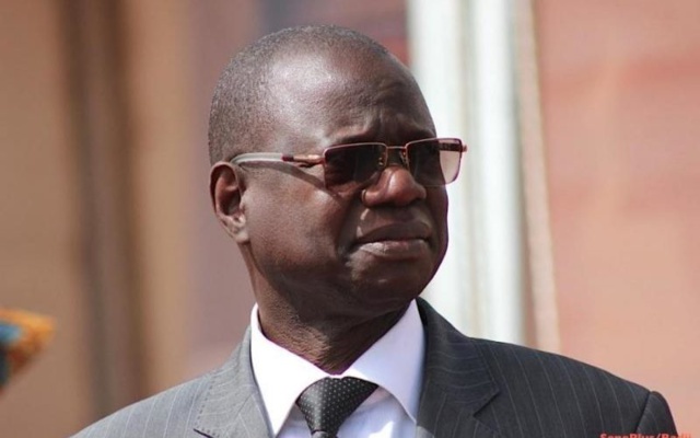 VIVRE AVEC LE VIRUS VIVRE AVEC LE VIRUS