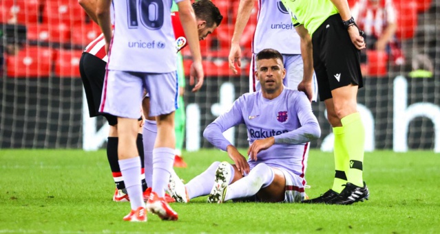 PIQUÉ, VICTIME D'UNE ÉLONGATION LORS DU MATCH CONTRE L'ATHLETIC BILBAO