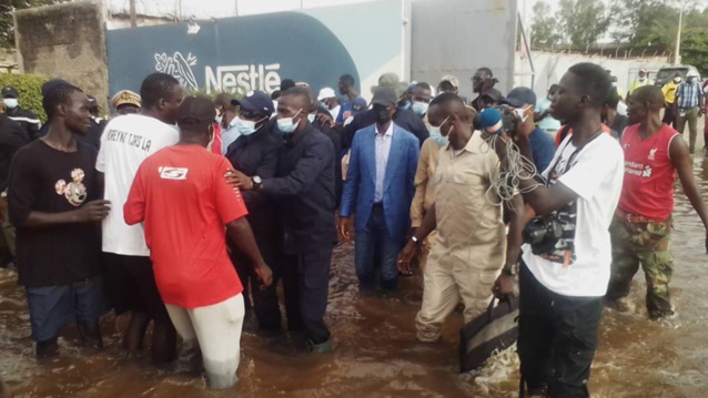 ​Inondations : Le ministre Antoine Félix Diome en action !