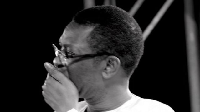 Youssou NDOUR salue la mémoire d'ABC Youssou NDOUR salue la mémoire d'ABC