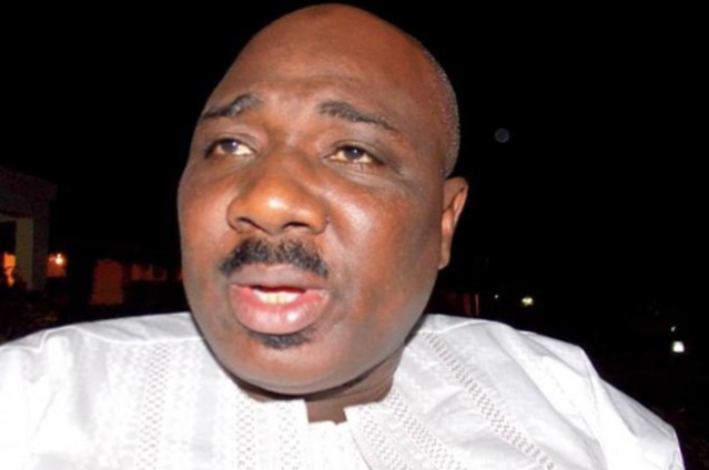 Marchés, commissions, vente de terrains de l’état, sociétés écrans : le business de Farba mis à nu dans un rapport, une plainte à l’Ofnac en vue Marchés, commissions, vente de terrains de l’état, sociétés écrans : le business de Farba mis à nu dans un rapport, une plainte à l’Ofnac en vue