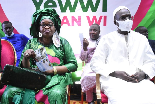 Coalition de l'opposition Sénégalaise- La réaction de Barthelemy Dias Coalition de l'opposition Sénégalaise- La réaction de Barthelemy Dias