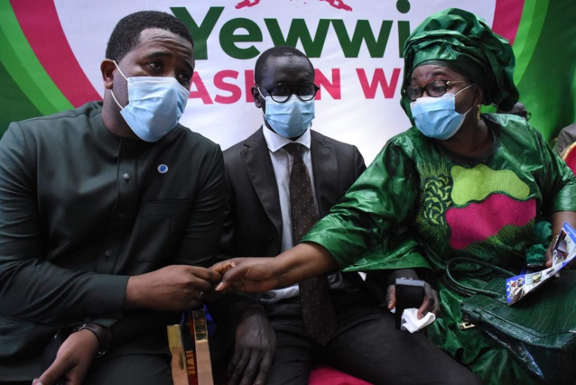 Coalition de l'opposition Sénégalaise- La réaction de Barthelemy Dias Coalition de l'opposition Sénégalaise- La réaction de Barthelemy Dias