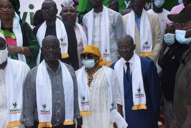 Coalition de l'opposition Sénégalaise- La réaction de Barthelemy Dias Coalition de l'opposition Sénégalaise- La réaction de Barthelemy Dias