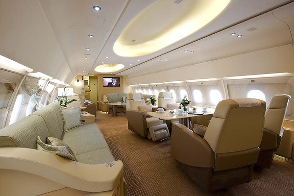Le milliardaire Sénégalais Pape Aly Guèye s'achète un jet privé Le milliardaire Sénégalais Pape Aly Guèye s'achète un jet privé