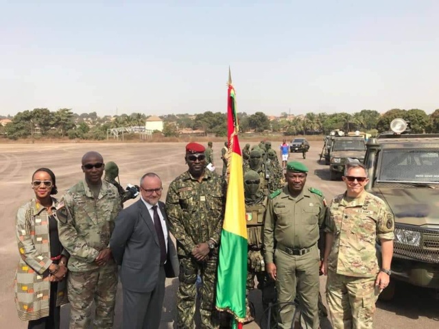 Guinée: le chef des putschistes Mamady Doumbouya promet un nouveau gouvernement Guinée: le chef des putschistes Mamady Doumbouya promet un nouveau gouvernement