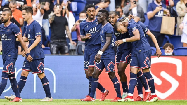LIGUE 1 - LE PSG ÉCRASE CLERMONT (4-0) MALGRÉ L'ABSENCE DE NEYMAR ET MESSI, MBAPPÉ BUTEUR LIGUE 1 - LE PSG ÉCRASE CLERMONT (4-0) MALGRÉ L'ABSENCE DE NEYMAR ET MESSI, MBAPPÉ BUTEUR