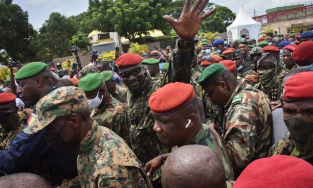 Le Colonel Doumbouya annonce l’ouverture des frontières avec le Sénégal