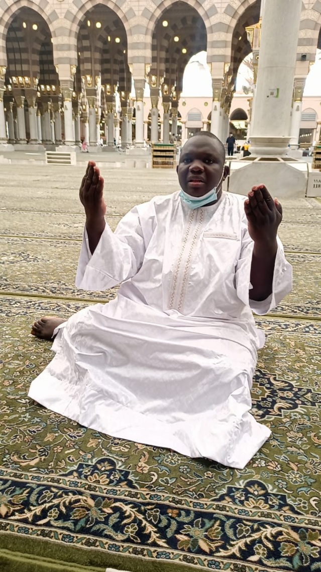 Arrêt sur image! Le responsable de l'APR à Bambey, Elhaj Dia, à la Mecque