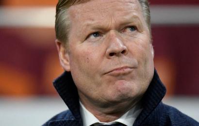 KOEMAN N'A "PAS PEUR" CONCERNANT SON POSTE D'ENTRAÎNEUR AU BARÇA KOEMAN N'A "PAS PEUR" CONCERNANT SON POSTE D'ENTRAÎNEUR AU BARÇA