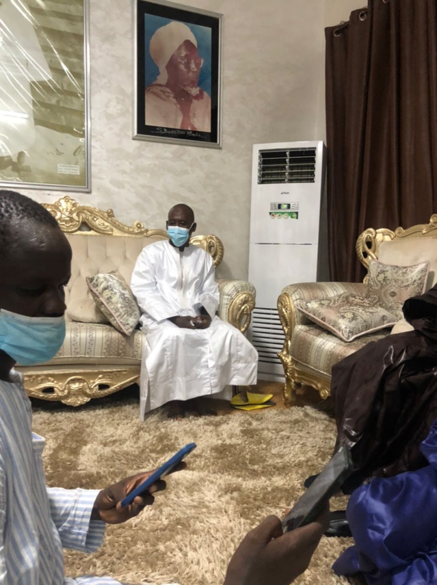Les images exclusives du ziar du Pr Idrissa Seck à Touba