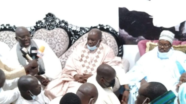 Babacar Gaye à Touba : « Serigne Bass a été pour beaucoup dans l’élargissement de prison de Karim Wade » Babacar Gaye à Touba : « Serigne Bass a été pour beaucoup dans l’élargissement de prison de Karim Wade »