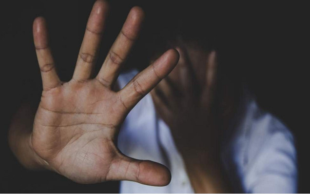 Yeumbeul Asecna: Violée, une fille de 14 ans, en classe de CM2, tombe malade et meurt Yeumbeul Asecna: Violée, une fille de 14 ans, en classe de CM2, tombe malade et meurt