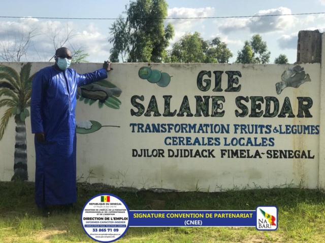 VISITE SUIVIE D’UNE SIGNATURE DE CONVENTION DE PARTENARIAT au royaume d’enfance du Président SENGHOR, DJILOR DJIDIACK: recrutement de 42 femmes et de 18 jeunes