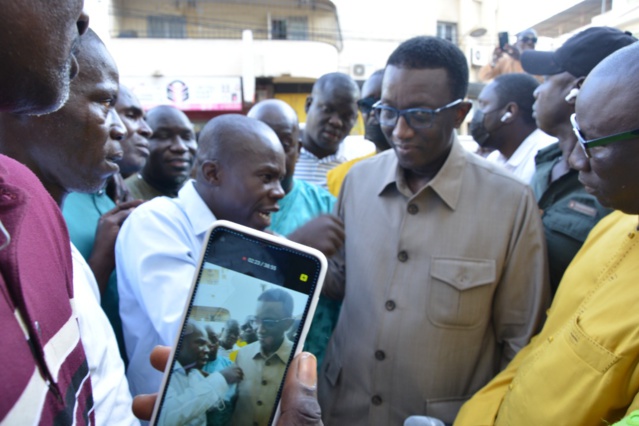 Amadou Ba plus populaire que jamais à Dakar – Ses visites de proximité en donnent la preuve irréfutable Amadou Ba plus populaire que jamais à Dakar – Ses visites de proximité en donnent la preuve irréfutable
