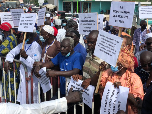 Contre la mauvaise gestion de leurs ressources et pour une refonte totale de l ’IPRES : Les retraités dans la rue ce Samedi Contre la mauvaise gestion de leurs ressources et pour une refonte totale de l ’IPRES : Les retraités dans la rue ce Samedi