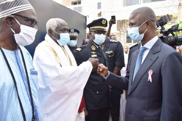 Dernière Minute- Le ministre de l'Intérieur Antoine Diom a inauguré le commissariat de MBAO