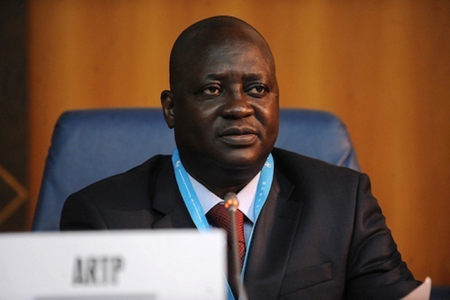 Nécrologie : l’ancien DG de l’ARTP Ndongo Diaw a perdu son épouse Nécrologie : l’ancien DG de l’ARTP Ndongo Diaw a perdu son épouse